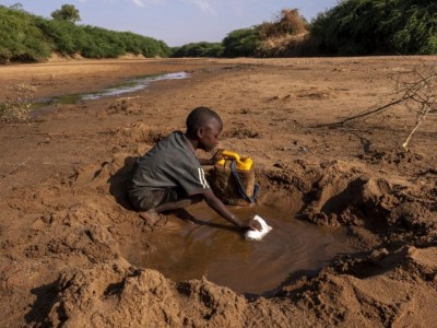 Children are facing deadly drought in Africa