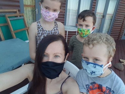 Help Mother of 3 better her childrens lives